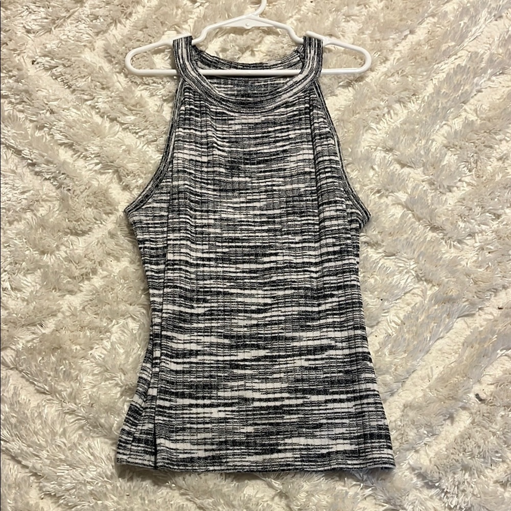 Arizona Jean Company Black and White Ribbed Tank Top